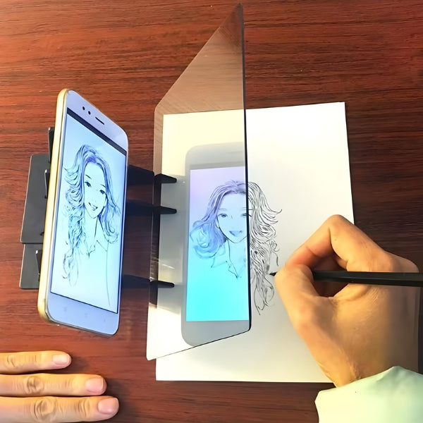 Kit CopyDraw Pro montado com lente óptica e suporte. Ferramenta educativa que ajuda crianças a desenhar com precisão